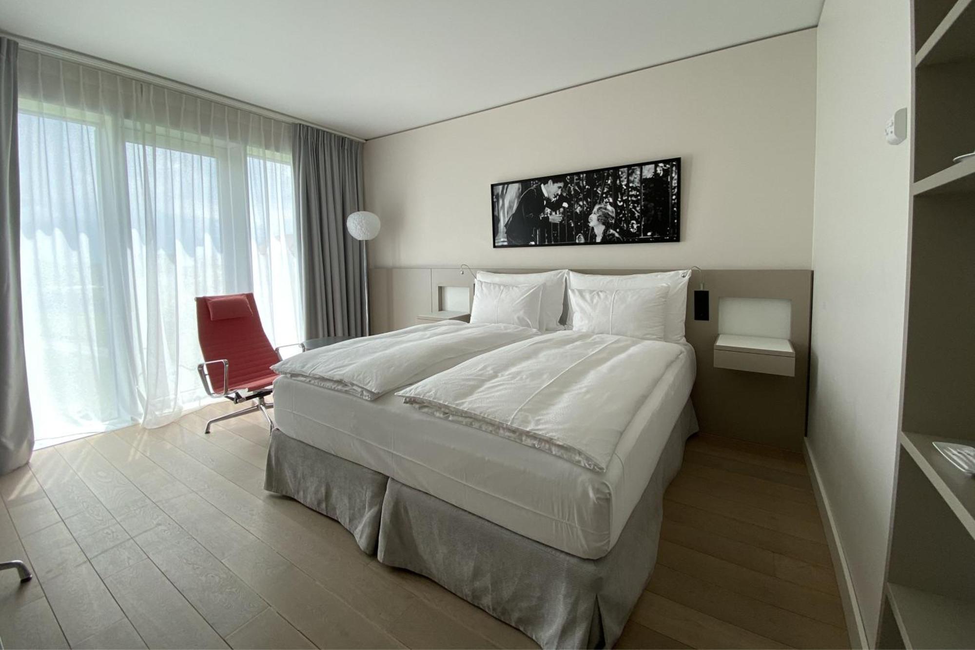 Modern Times Hotel, Vevey, A Tribute Portfolio Hotel Exterior photo